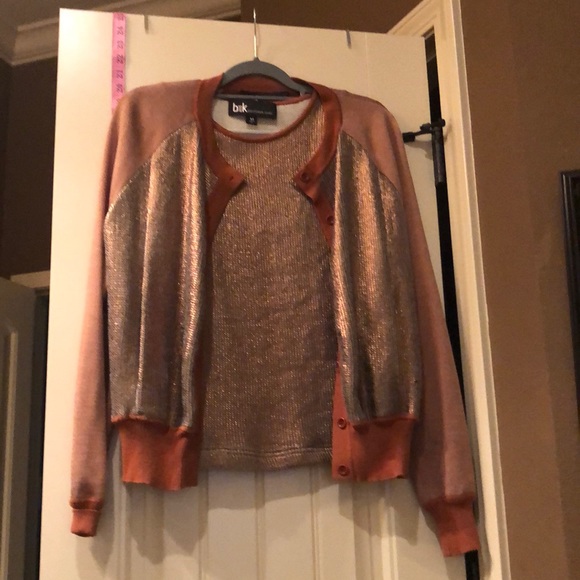 Buchanan Kang Sweater - Picture 1 of 7